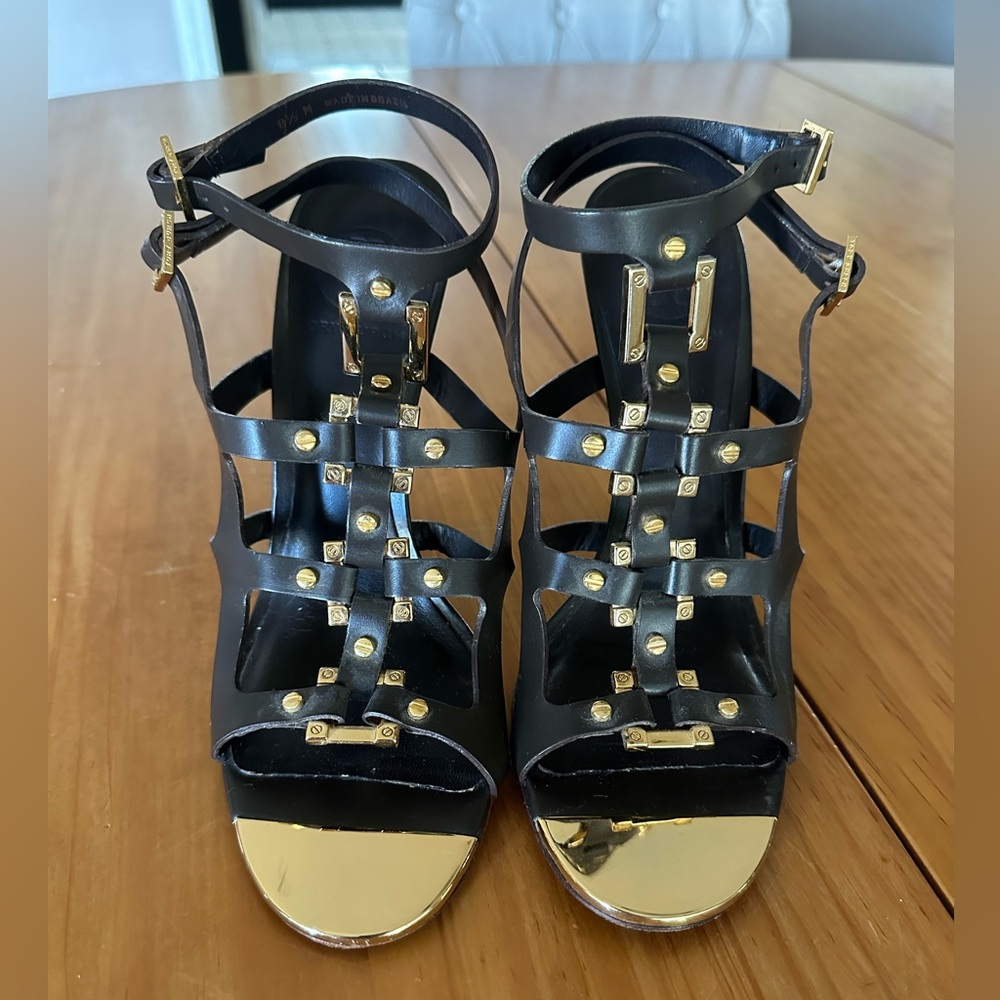 Size 8.5 Tory Burch Francesca gladiator sandals